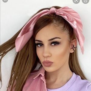 NEW Pink Scrunchie